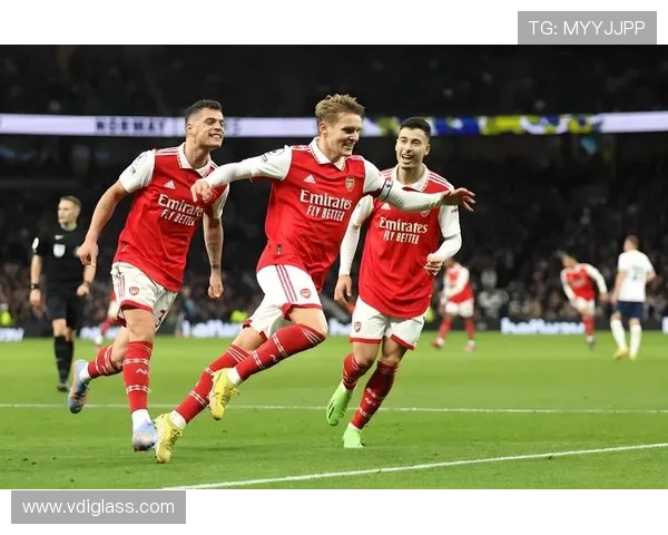 巴斯托尼持续提升后防表现，帮助球队稳固防线赢得关键胜利