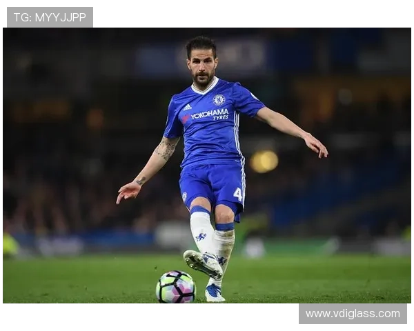 切尔西重建进程仍未完成:赛季表现波动,关键战能力受到检验 切尔西重建进程仍未完成:赛季表现波动,关键战能力受到检验