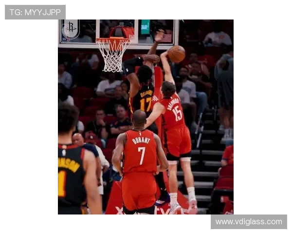 德里克·罗斯突破频率提升拉开对手防线助球队关键时刻得分